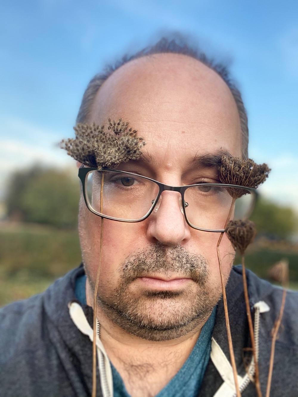 These things do not make for good glasses.